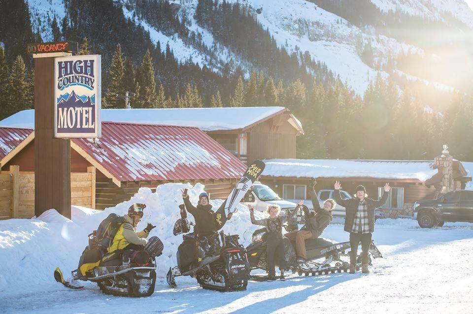 High Country Motel And Cabins 쿠크시티 외부 사진