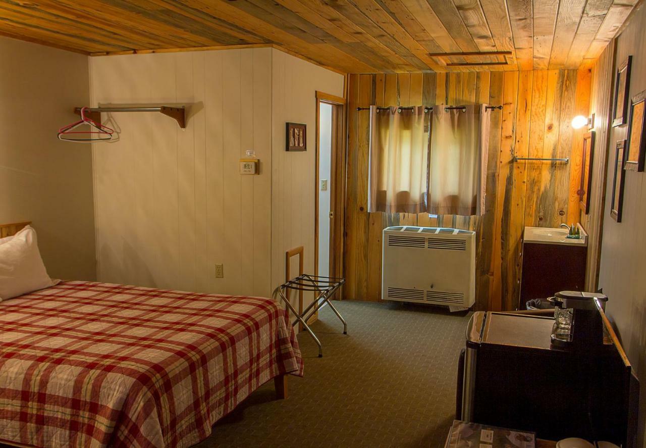 High Country Motel And Cabins 쿠크시티 외부 사진